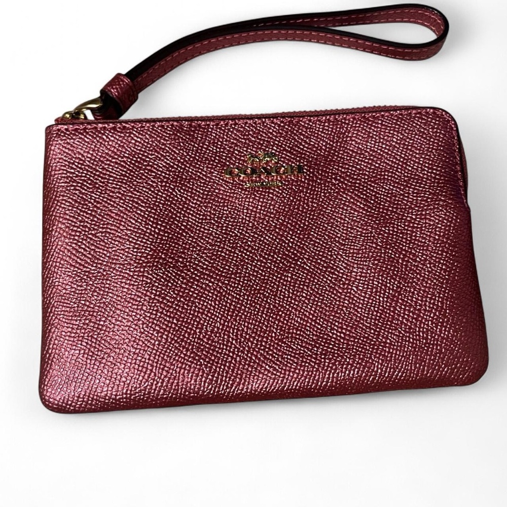 Coach Metallic Pink Leather Wristlet with Gold Logo - Picture 1 of 3